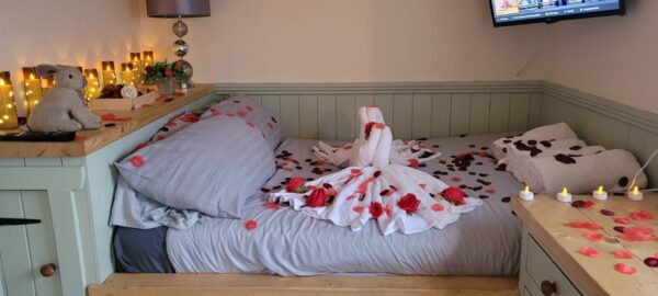 Room No 5 Shepter   - Image 12
